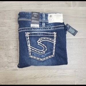Silver Suki Curvy Mid Rise Bootcut Sz 34 NWT